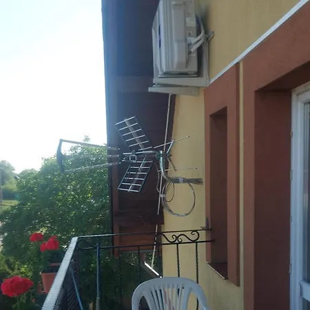 Klimatyzowane Goscinne I Tomek
