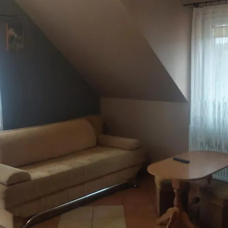 Klimatyzowane Goscinne I Tomek Quarto em Acomodações Particulares *