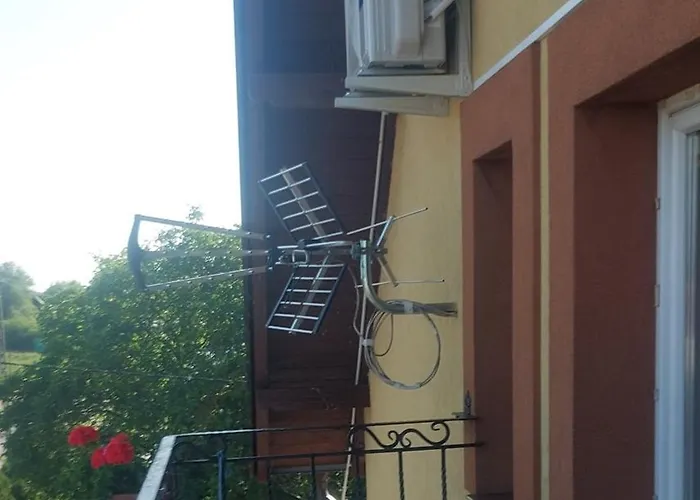 Klimatyzowane Goscinne I Tomek